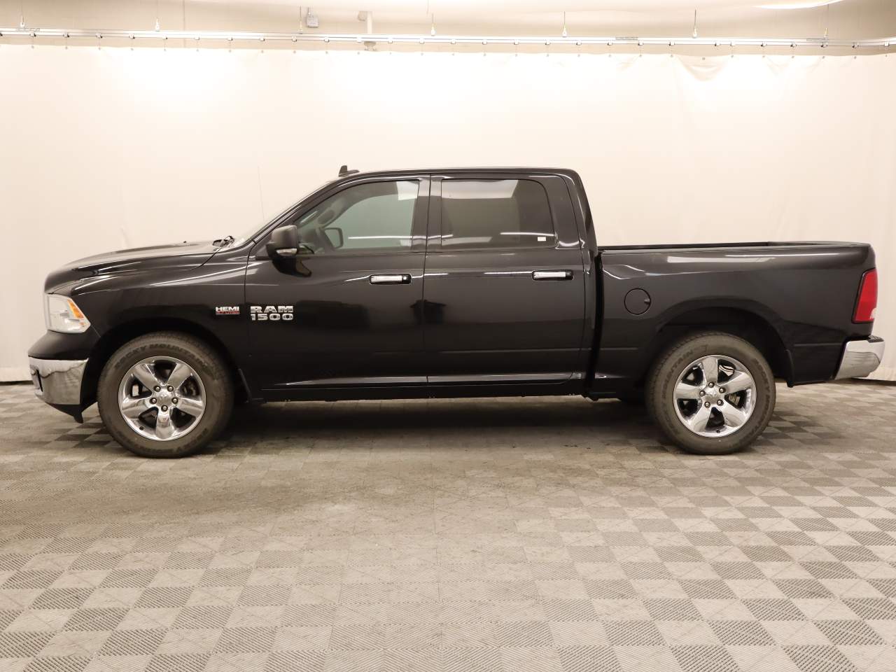 ram ram 1500 pickup 2017 3C6RR6LT7HG716883 image ram ram 1500 pickup 2017 3C6RR6LT7HG716883 image